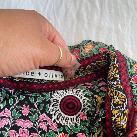 Alice + Olivia REILLY RUFFLE COLLAR BLOUSE (sz S) - Picture 5 of 10